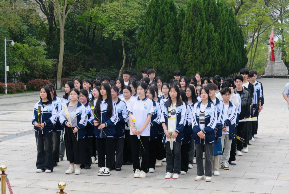 1712113169179522.png 640 (5).png